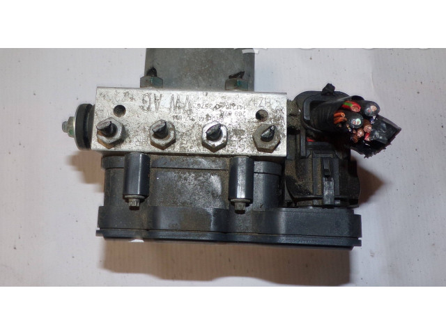 Блок АБС 6R0614517BM   Skoda  Roomster (5J)  2006 - 2015 года
