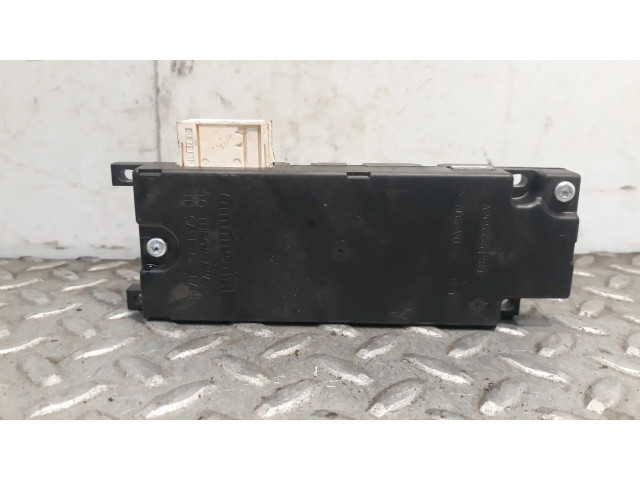 Блок управления 9675359580, S180073002M   Citroen C3