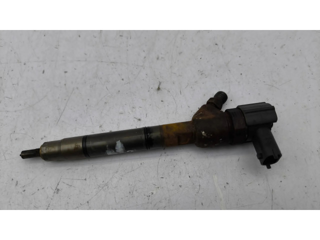 Vstřikovač 0445110320, 338002A900   Hyundai i30  pro naftový motor 1.6  