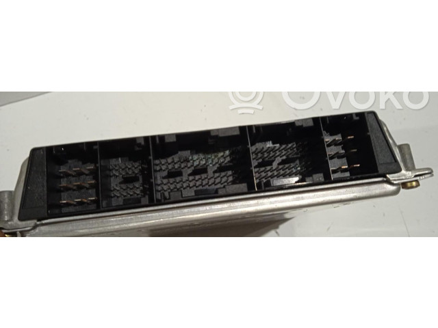 Řídící jednotka    Mercedes-Benz C W203 2001