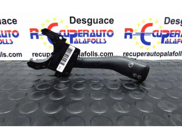 Переключатель дворников 4B0953503F   Seat Leon (1M)