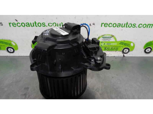 Вентилятор печки    272103243R, T69963A   Renault Megane IV