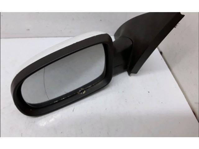 Зеркало (управляемое электричеством) Opel Corsa C  2000 - 2006 года 24420990      