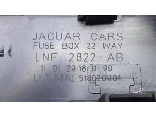 Блок предохранителей LNF2822AB, 518020201   Jaguar XJ X308    