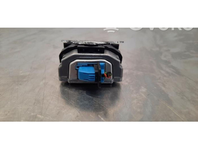 Камера ветрового стекла 9851326280   Peugeot 208