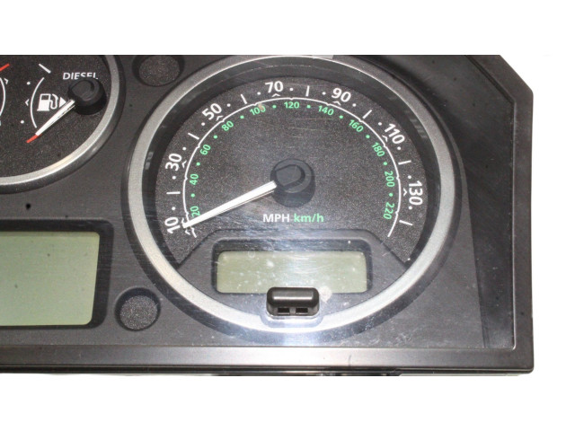 Přístrojová deska  Land Rover Discovery 3 - LR3 2005 YAC500025  