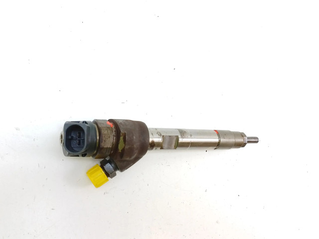 Vstřikovač 0445110743, 8514148   BMW 2 F46  pro naftový motor 2.0  