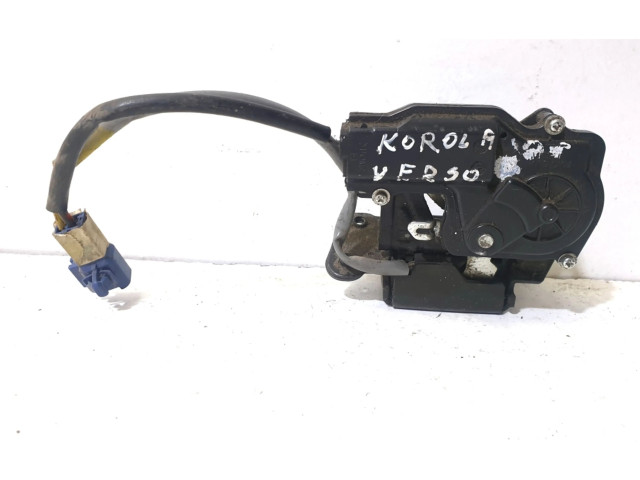 Замок багажника     Toyota Corolla Verso AR10 2004 - 2009 года