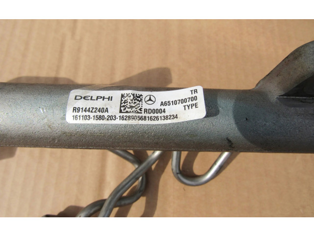 Vstřikovací lišta A6510700700   Mercedes-Benz C W205     