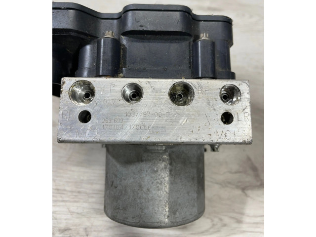 Jednotka ABS 103779700D, 864021632801001   Tela Model S 2017