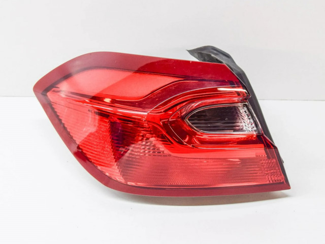Задний фонарь левый H1BB13405AG    Ford Fiesta   2017- года