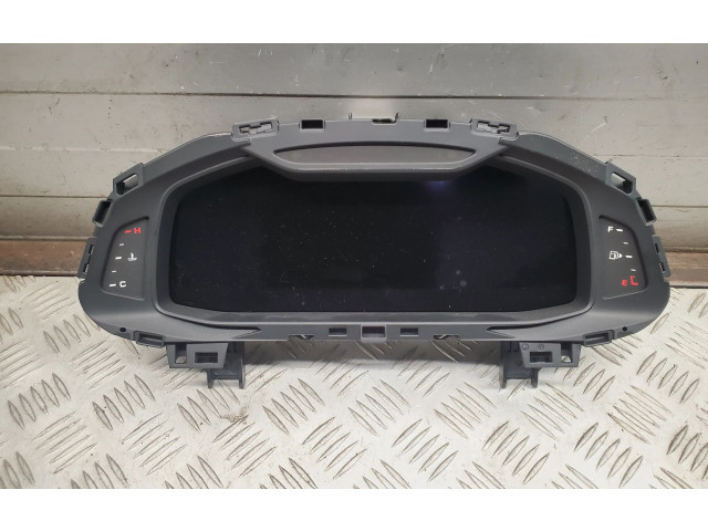 Панель приборов 4K0920890E   Audi Q8       