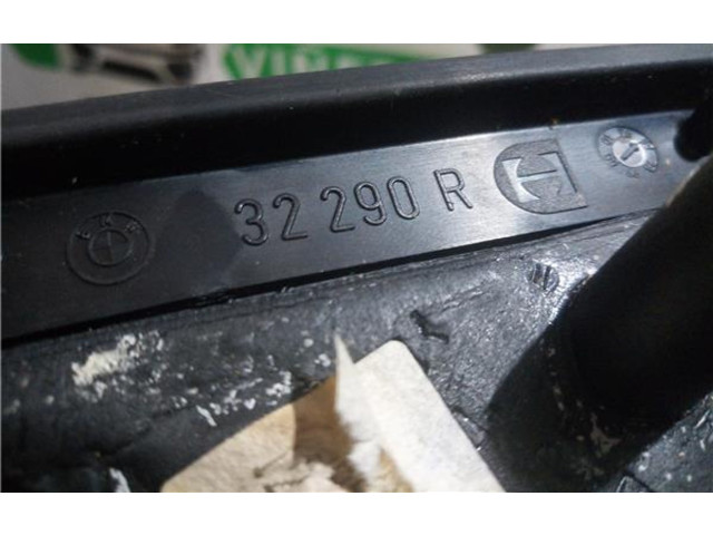 Zpětné zrcátko  BMW 5 E39 1997  256T1, 32290R  