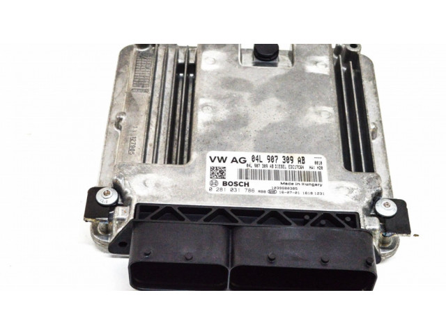 Блок управления двигателя 0281031786, 04L907309AB   Audi Q3 8U