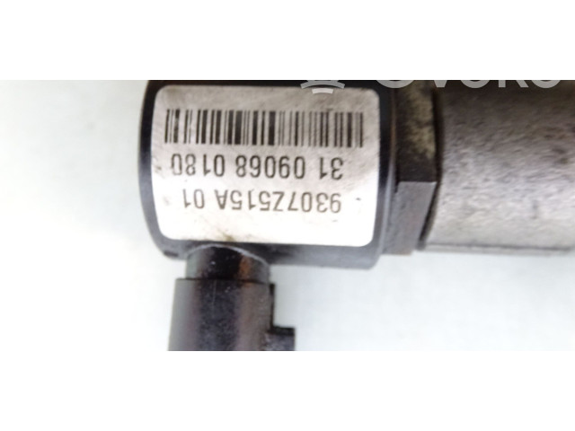 Vstřikovací lišta    Mercedes-Benz C W204    646811 