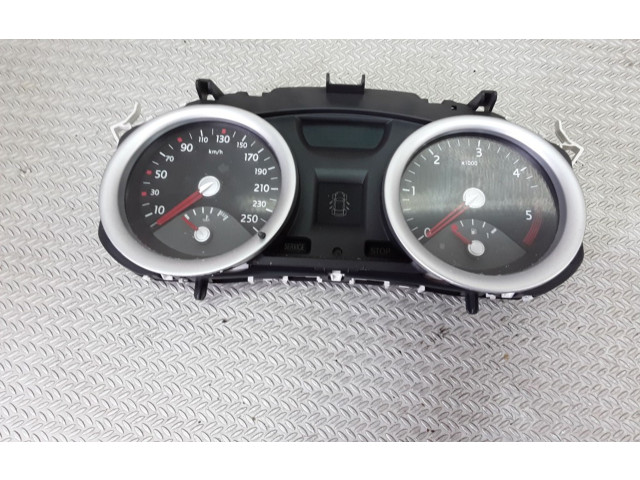 Přístrojová deska  Renault Megane II 2005 8200462283B  