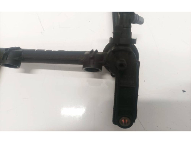 Vstřikovací lišta 7700864726   Renault Megane I     
