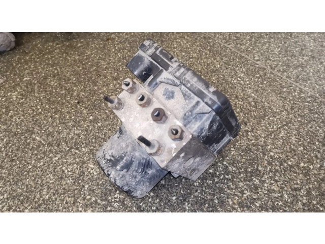Блок АБС 04686702AE   Chrysler  Voyager  2001-2004 года