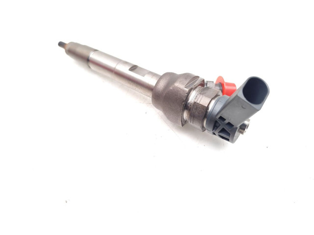 Vstřikovač 0445110613, 8514146   Toyota Avensis T270    2WW 