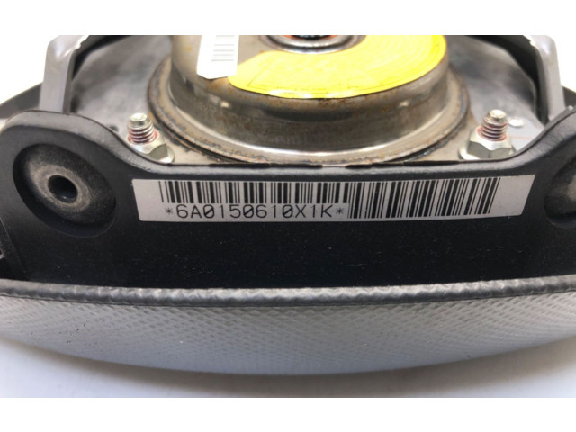 Подушка безопасности водителя    Subaru Justy