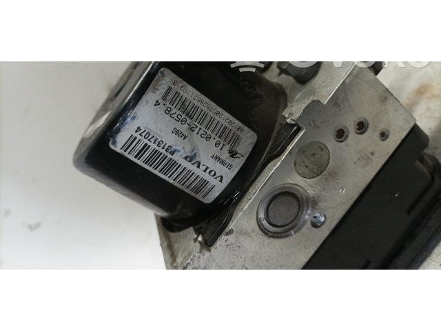 Блок АБС P31317074   Volvo  V40 Cross country  2013 -  года