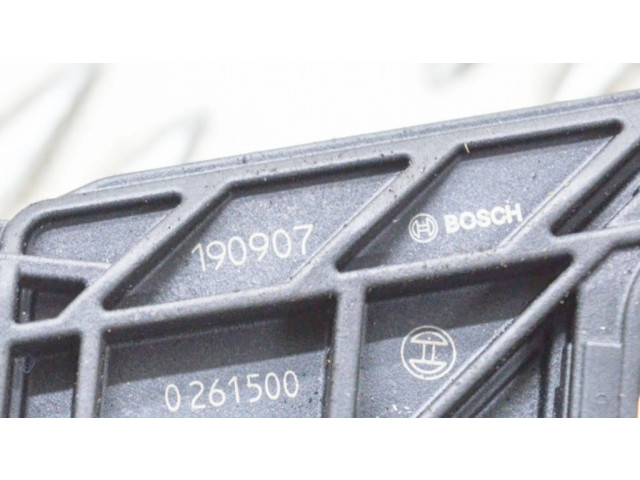 Vstřikovač 0261500437, 8656548   BMW 2 F46  pro benzínový motor 1.5 B38 A15 A 