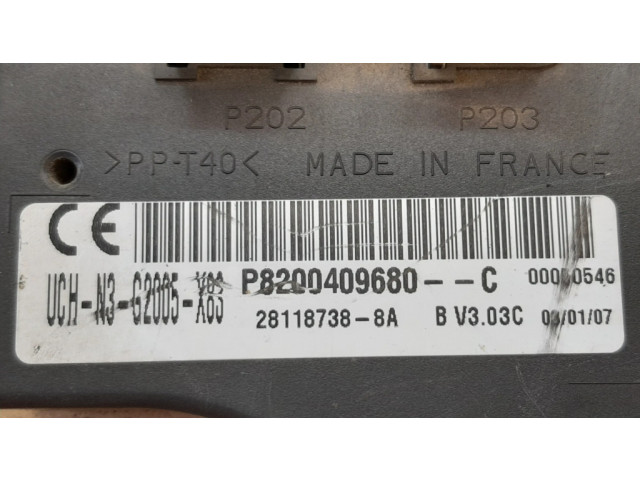 Блок комфорта P8200409680, 281187388A   Renault Trafic II (X83)   