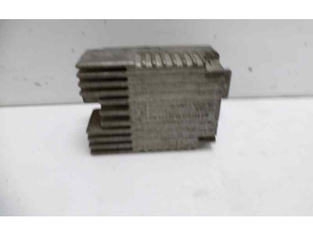 Pojistková skříňka Řídící jednotka BSM 0275458032   Mercedes-Benz A W168 2000