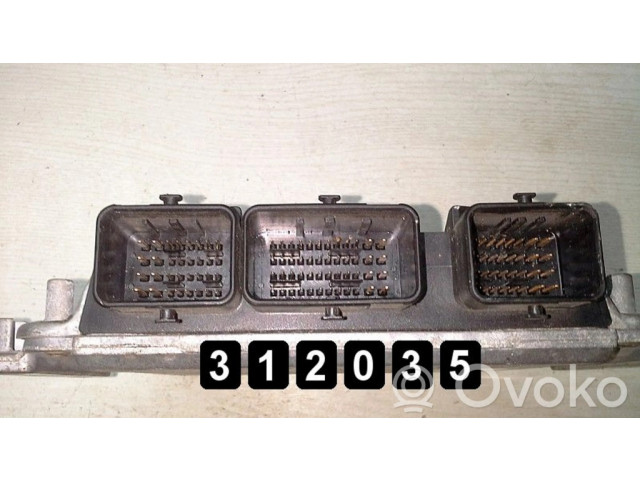 Řídící jednotka 0281010593   Peugeot 406 2001