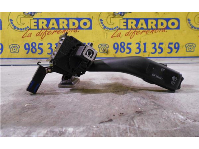 Включатель стеклоочистителей 1K0953519A, 1K0953519A   Seat Toledo III (5P)