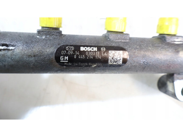 Vstřikovací lišta 0445214174   Opel Antara     