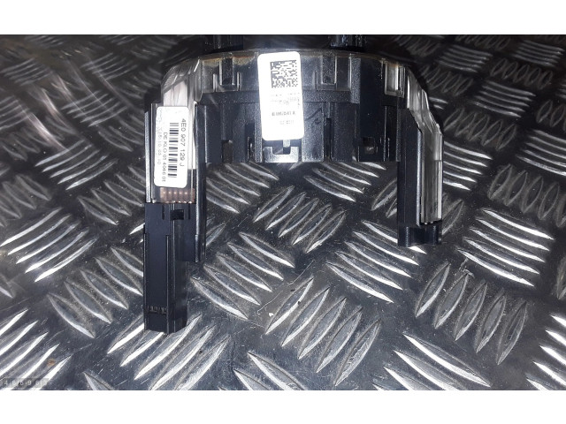 Подрулевой шлейф SRS 4E0907129J   Audi A8 S8 D3 4E