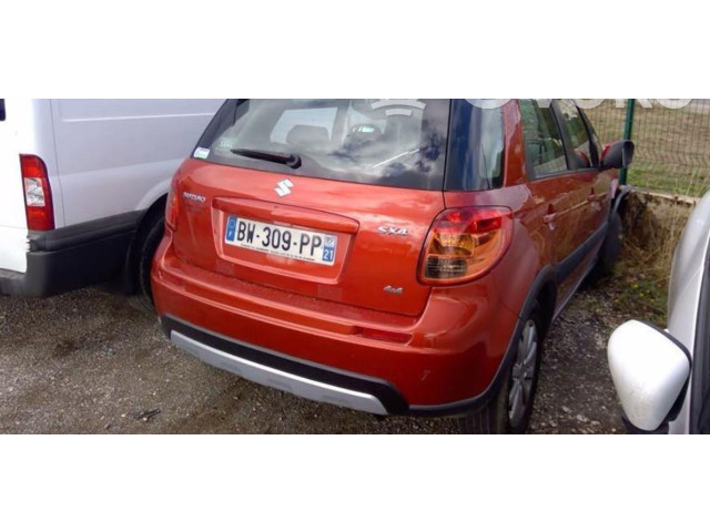 Řídící jednotka 3392055LQ1, 3392055LQ1   Suzuki SX4 2011