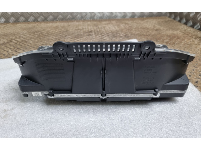 Přístrojová deska  Volvo XC40 2019 32276759  