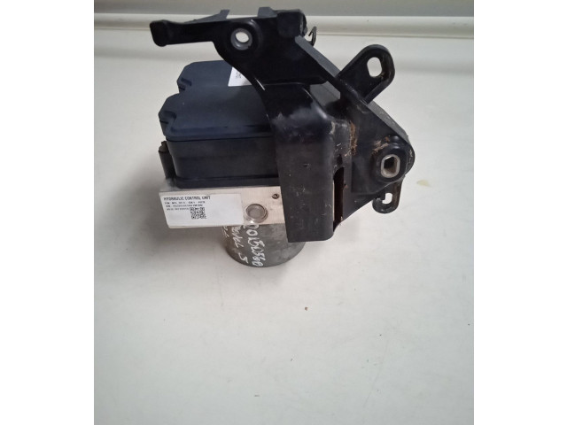 Блок АБС 1044745-00-B, DUALMOTORS   Tesla  Model 3  2017 -  года