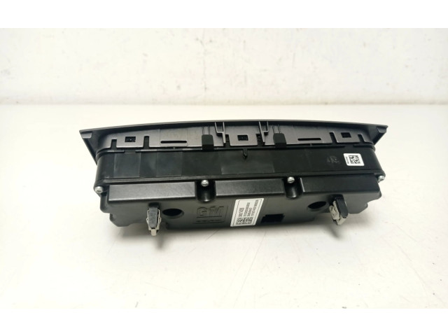 Vstřikovací čerpadlo 39021426   Opel Astra K    B 16 DTE 
