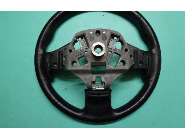 Volant Nissan Micra 2011 1067338  