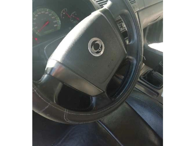 Подушка безопасности водителя    SsangYong Rexton