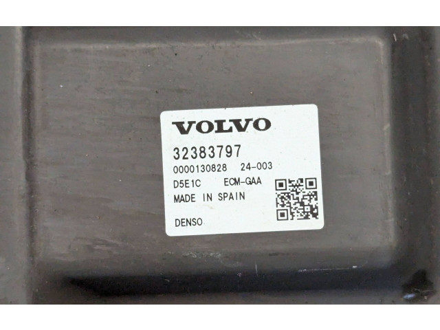 Řídící jednotka 32383797   Volvo XC40 2024