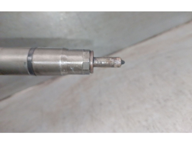 Vstřikovač 338002A400, 0445110256BOSCH   Hyundai Matrix    D4FA 