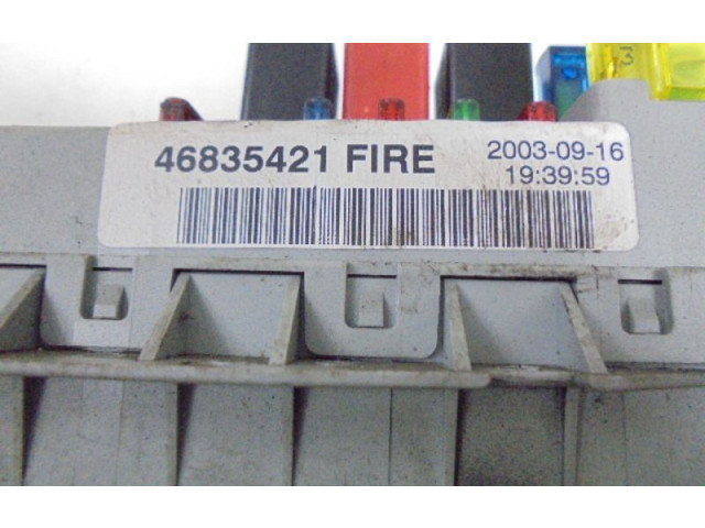 Блок предохранителей  46835421, 46835421   Fiat Punto (188)    