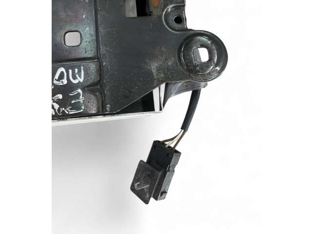 Замок багажника 67118360193, 8360193    BMW 5 E39 1996 - 2003 года