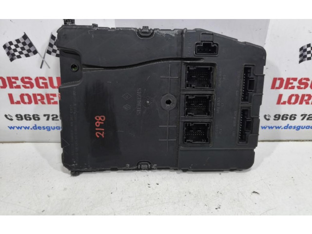 Блок управления 8200309690   Renault Megane II