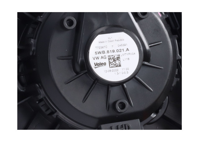 Подрулевой шлейф SRS 5WB819021A   Volkswagen Touran II