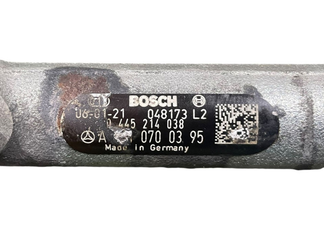 Vstřikovací lišta A6110700395, BOSCH   Mercedes-Benz C W203     