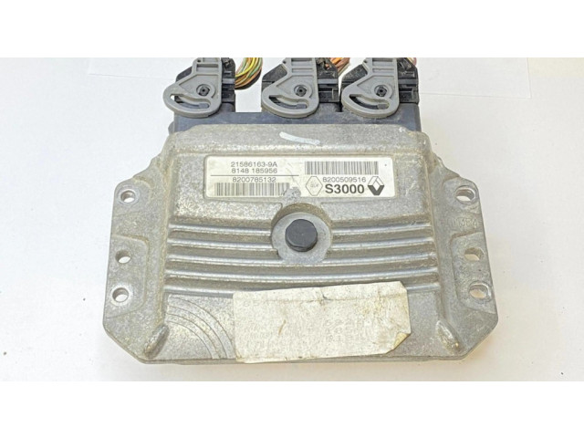 Řídící jednotka 8200509516, 215861639A   Renault Megane II 2009
