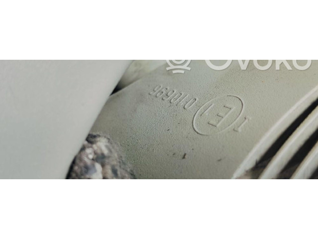 Zpětné zrcátko  Mercedes-Benz S W220 1999  E1010696  