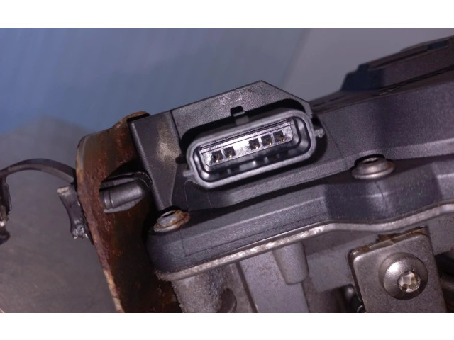 Дроссельная заслонка 50885503   Nissan Qashqai