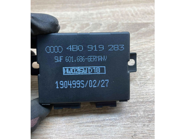 Přístrojová deska  Audi A6 S6 C5 4B 1997 4B0919283  