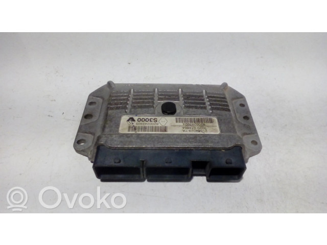 Блок управления двигателя 8200242405, 8200283924   Renault Megane II